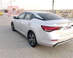 نيسان سنترا